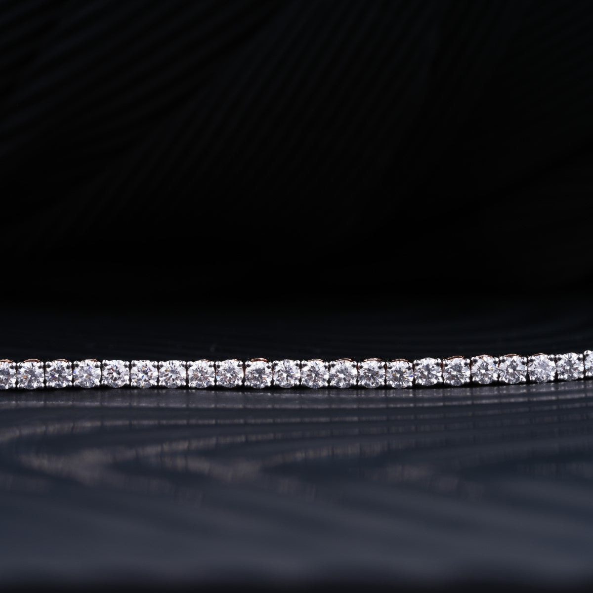 Classic 0.30 Pointer Tennis Bracelet