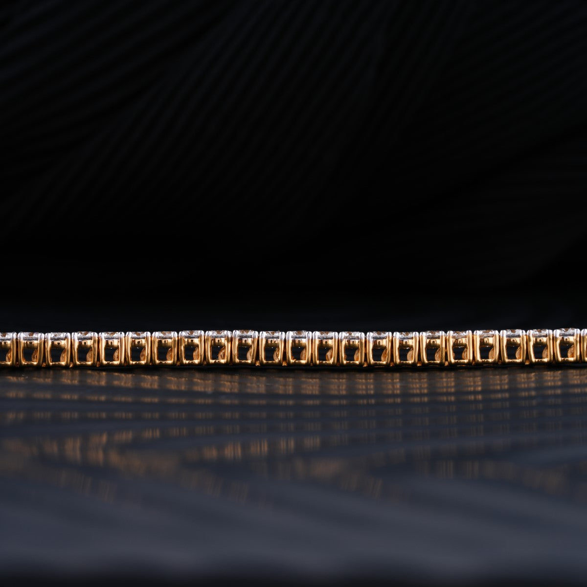 Classic 0.09 Pointer Tennis Bracelet