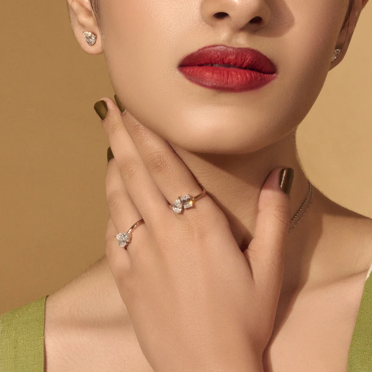 Emerald And Pear Cut Toi Et Moi Engagement Ring