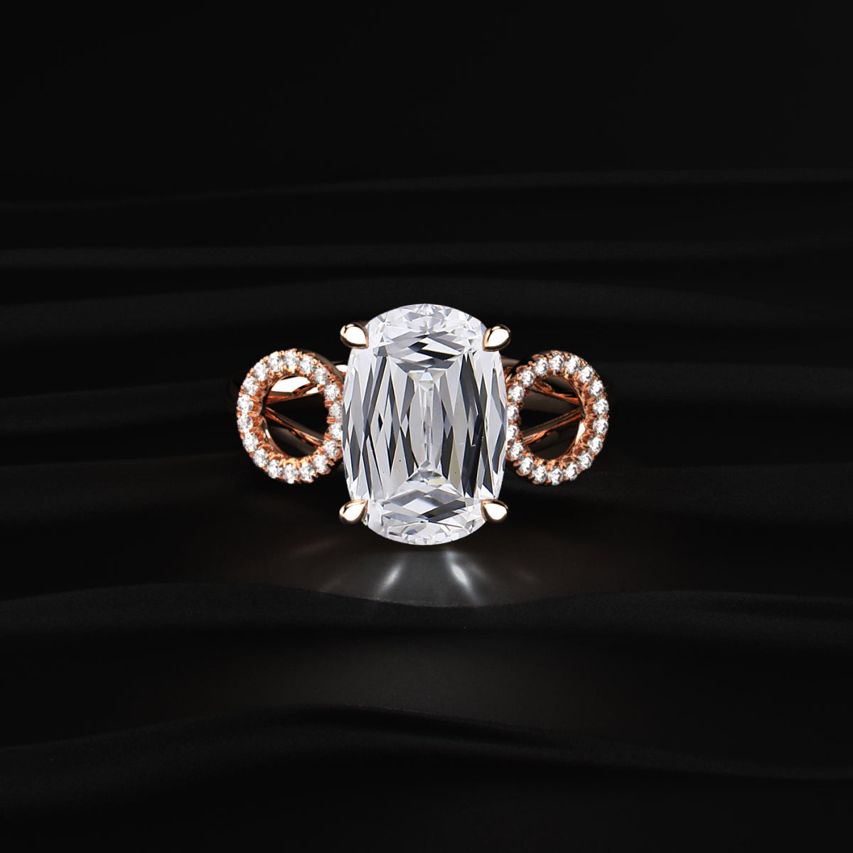 Cushion solitaire ring with Side Halos