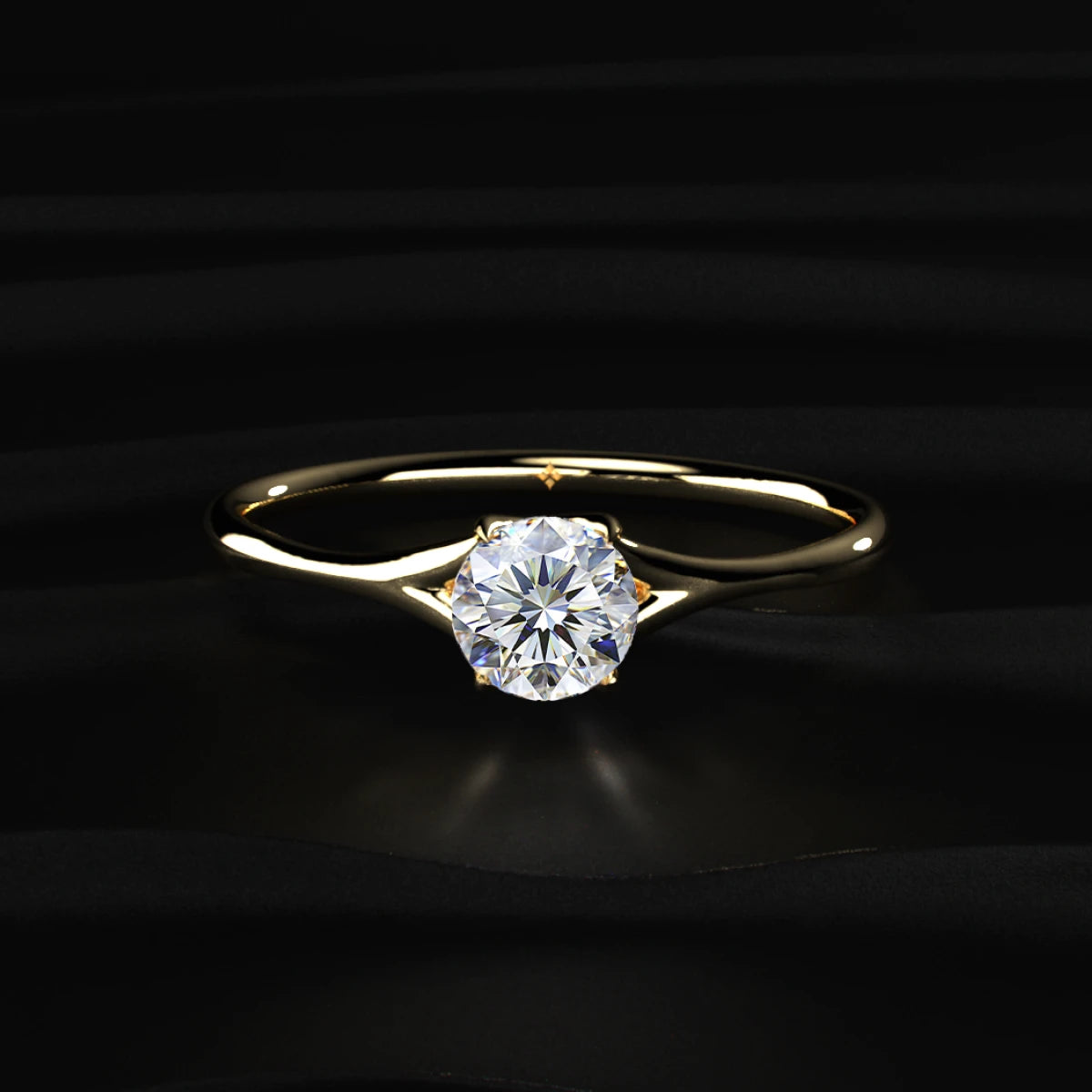 Round Diamond Split Shank Ring | Earthly Jewels