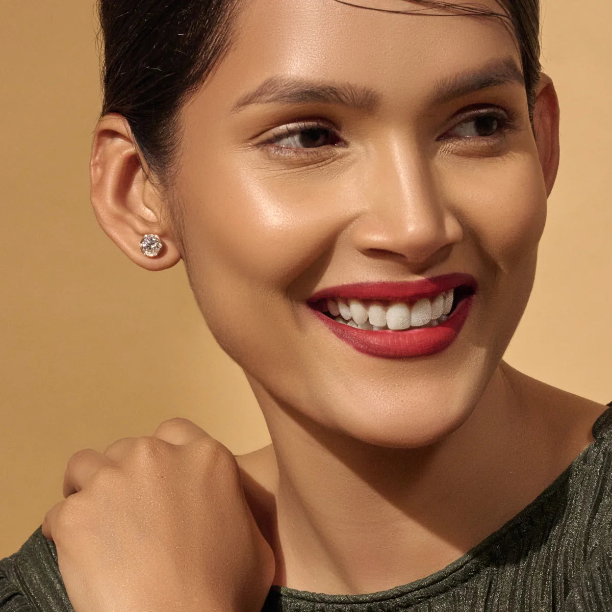 Round Brilliant Diamond Earrings | Earthly Jewels
