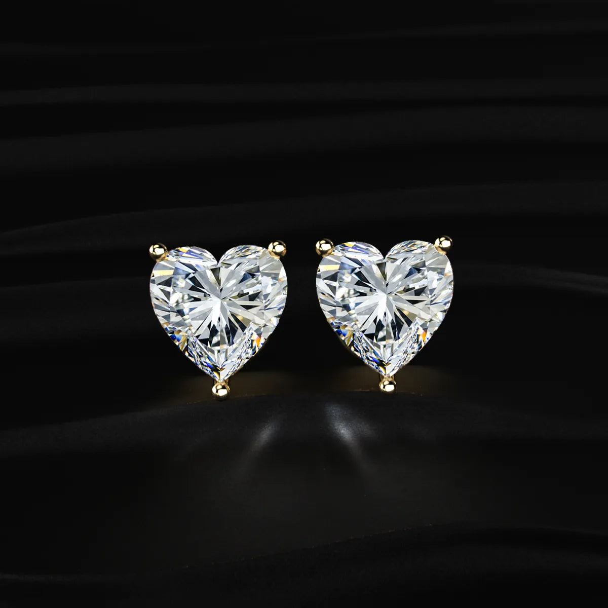 Heart Solitaire Hidden Halo Earring | Earthly Jewels