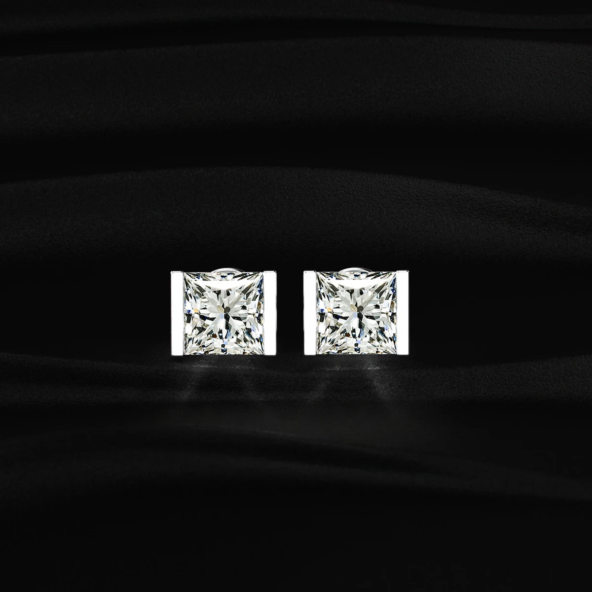 Princess Cut Diamond Stud