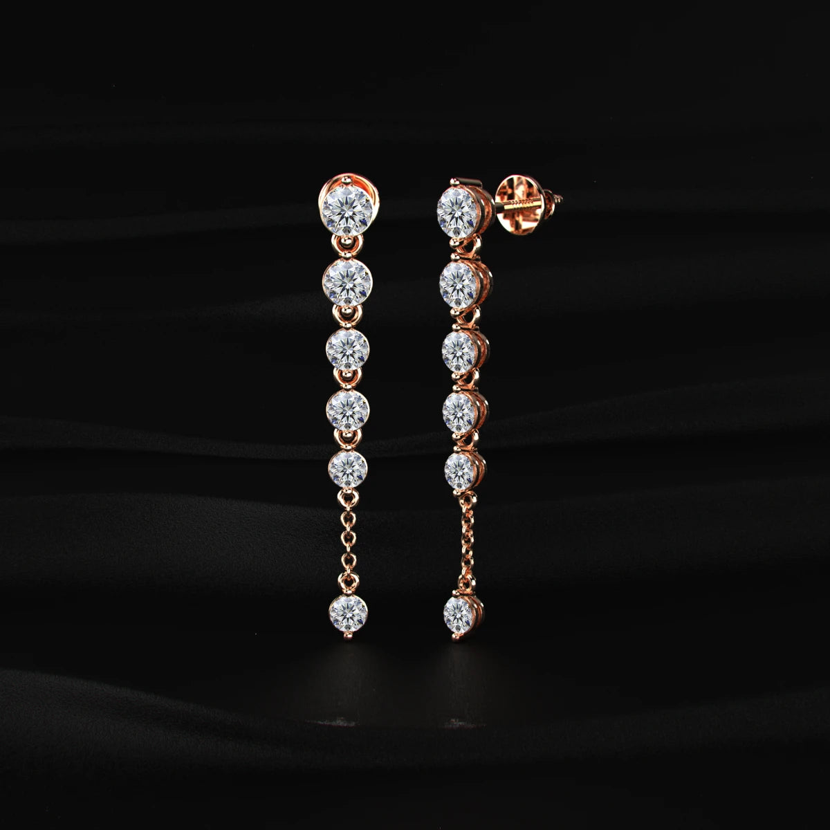 Round Cut Diamond Drop Earrings