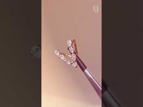 Load video: Pear Shape Diamond Vanki Ring | Earthly Jewels