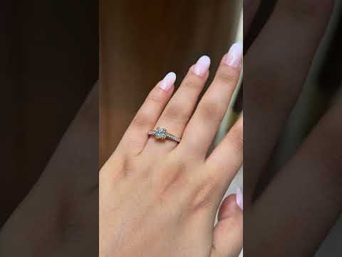 تحميل الفيديو: 5 CT Rpound Diamond Pave Floral Prong Ring | Earthly Jewels
