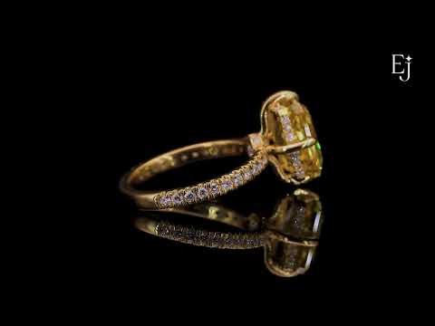 Load video: Yellow Diamond Radiant Cut Pave Ring | Earthly Jewels
