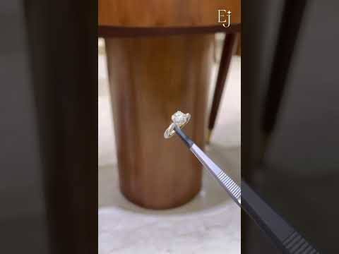 Load video: Round Diamond Ring With Twisted Pave Band | Earthly Jewels