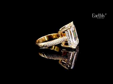 Load video: 10 Ct Emerald Cut Solitaire Ring