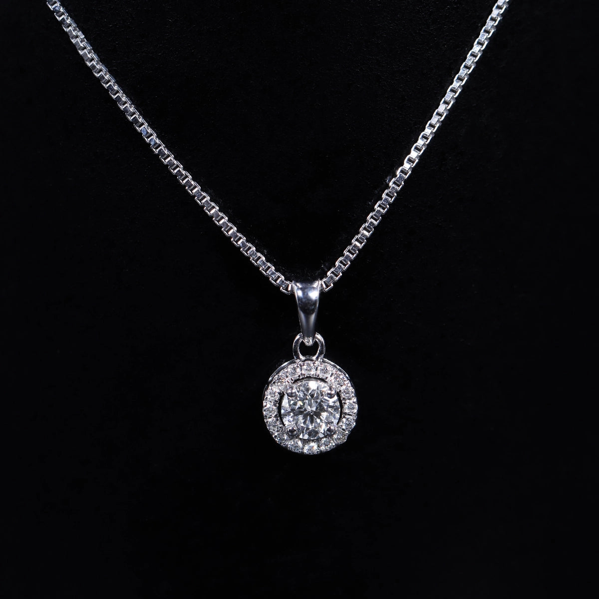 Round Halo Pendant | Earthly Jewels