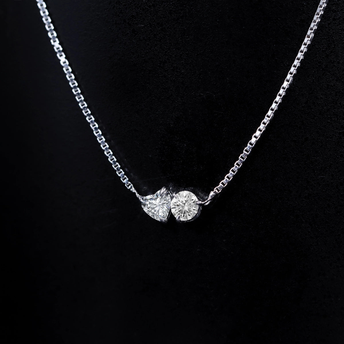 Toi Et Moi Heart and Round Necklace | Earthly Jewels
