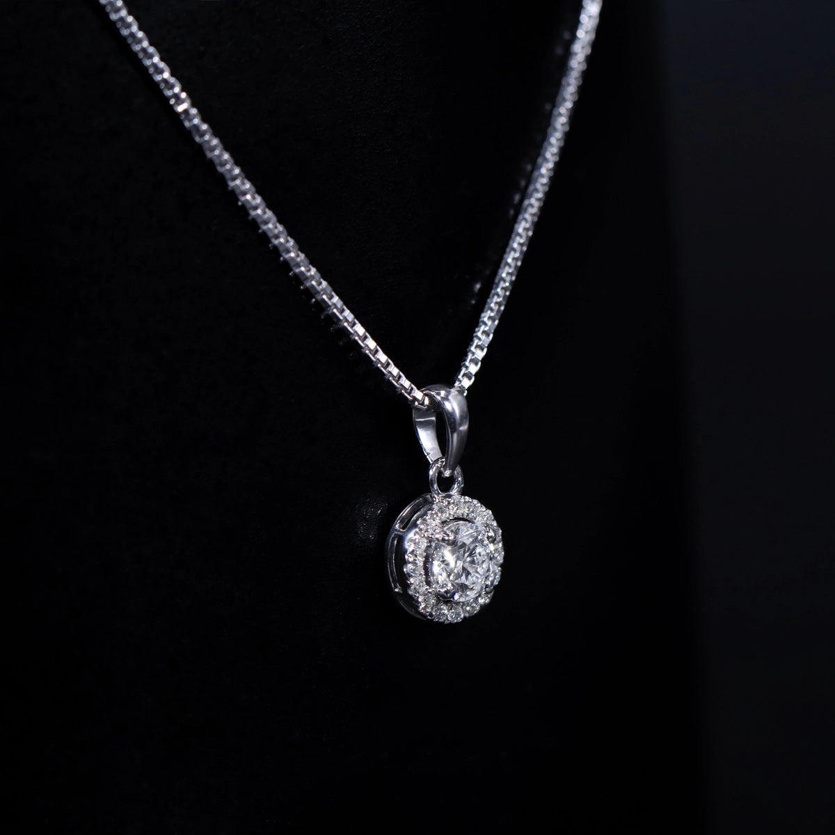 Round Halo Pendant | Earthly Jewels
