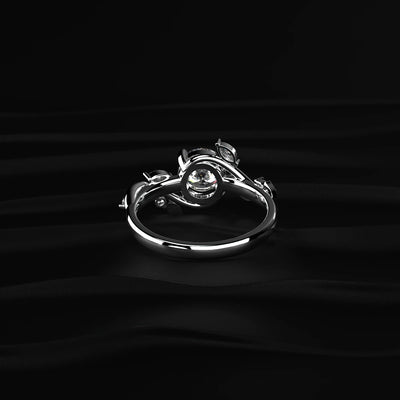 Round Diamond Ring with Side Accents