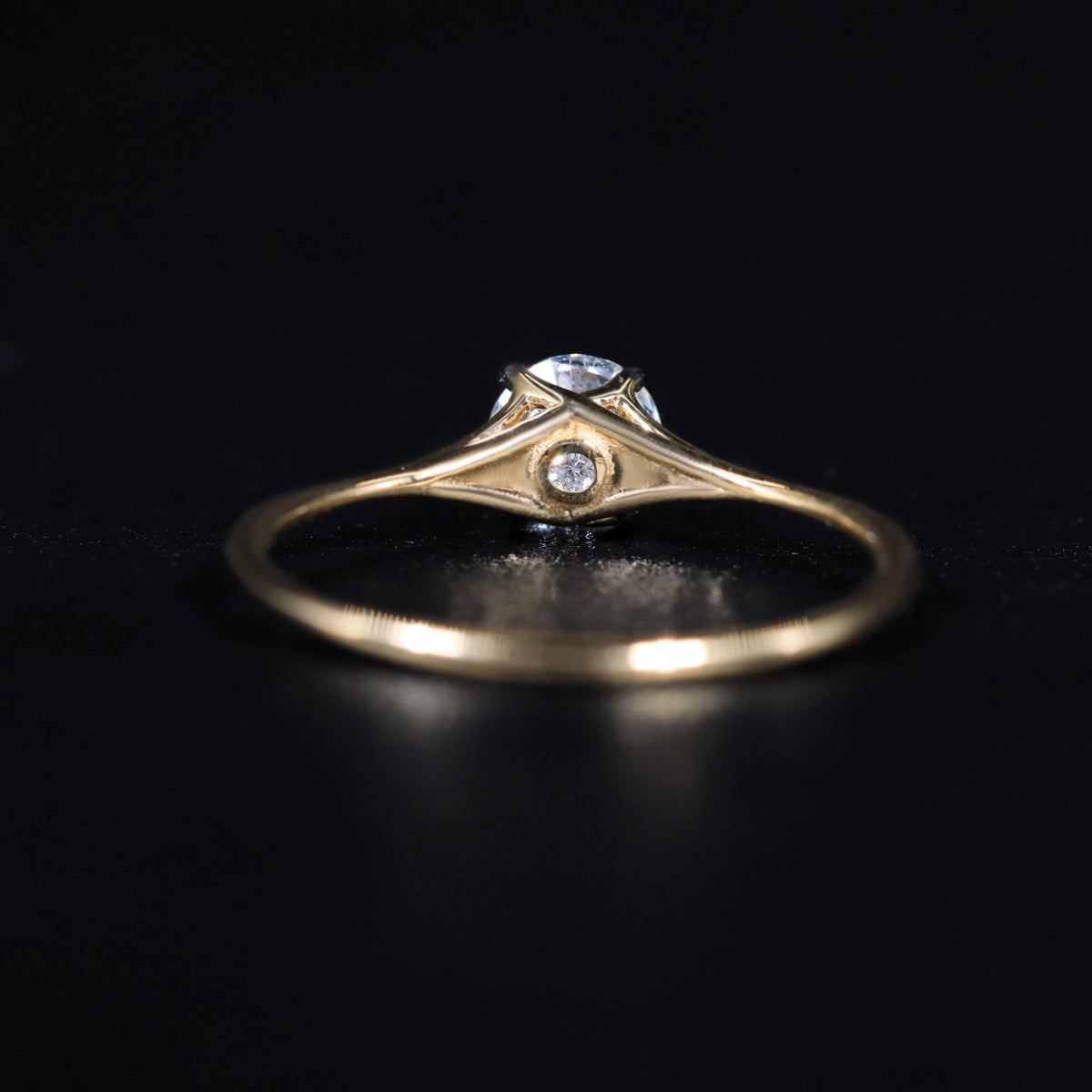 Round Diamond Split Shank Ring | Earthly Jewels