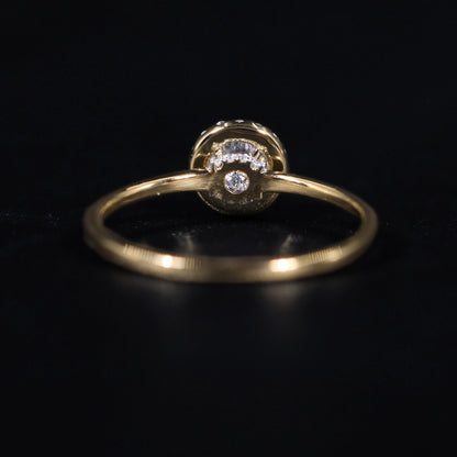 Round Cut Halo Diamond Engagement Rings