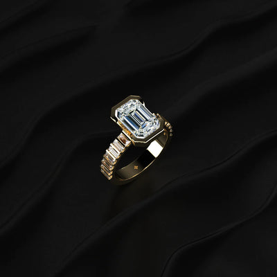 Emerald Half Bezel Ring With Bar Set Baguettes | Earthly Jewels