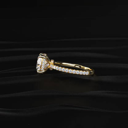 Round Diamond Ring With Hidden Halo