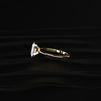 2 Carat Radiant Cut Engagement Ring | Earthly Jewels