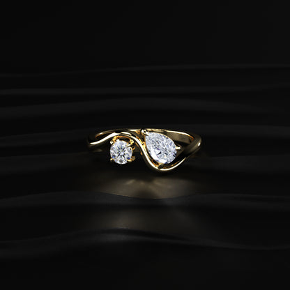 Round And Pear Diamond Toi Et Moi Ring