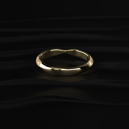 Curved Wedding Band For Round Diamond | Earthy Jewels