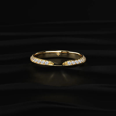 Curved Wedding Band For Round Diamond | Earthy Jewels