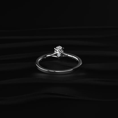 Oval Cut Diamond Ring