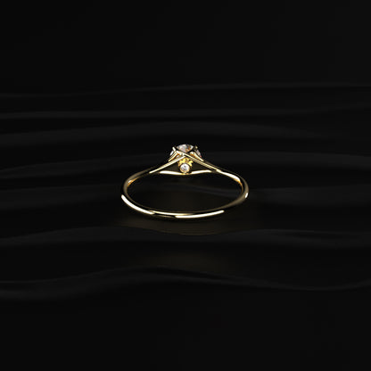 Round Diamond Split Shank Ring
