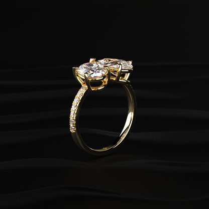 Oval And Pear Toi-Et-Moi Ring With Pave Band