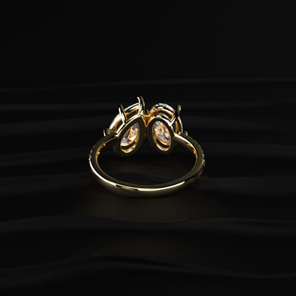 Oval And Pear Toi-Et-Moi Ring With Pave Band