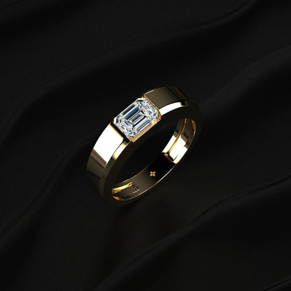 Men's diamond ring