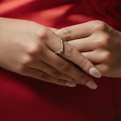 Wave Band Round Diamond Vanki Ring | Earthly Jewels