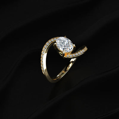  Oval Cut Diamond