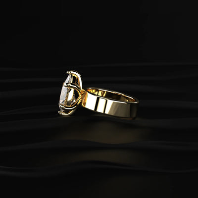 Pear Diamond Ring
