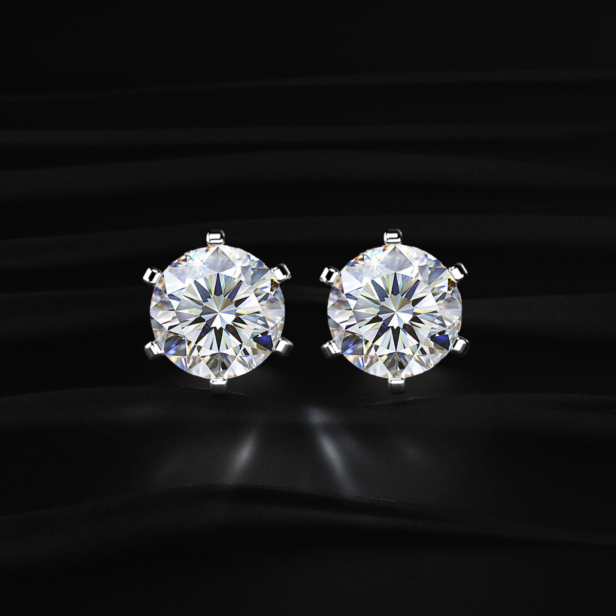 1 Carat Round Solitaire Stud