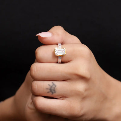 Emerald Half Bezel Ring With Bar Set Baguettes | Earthly Jewels