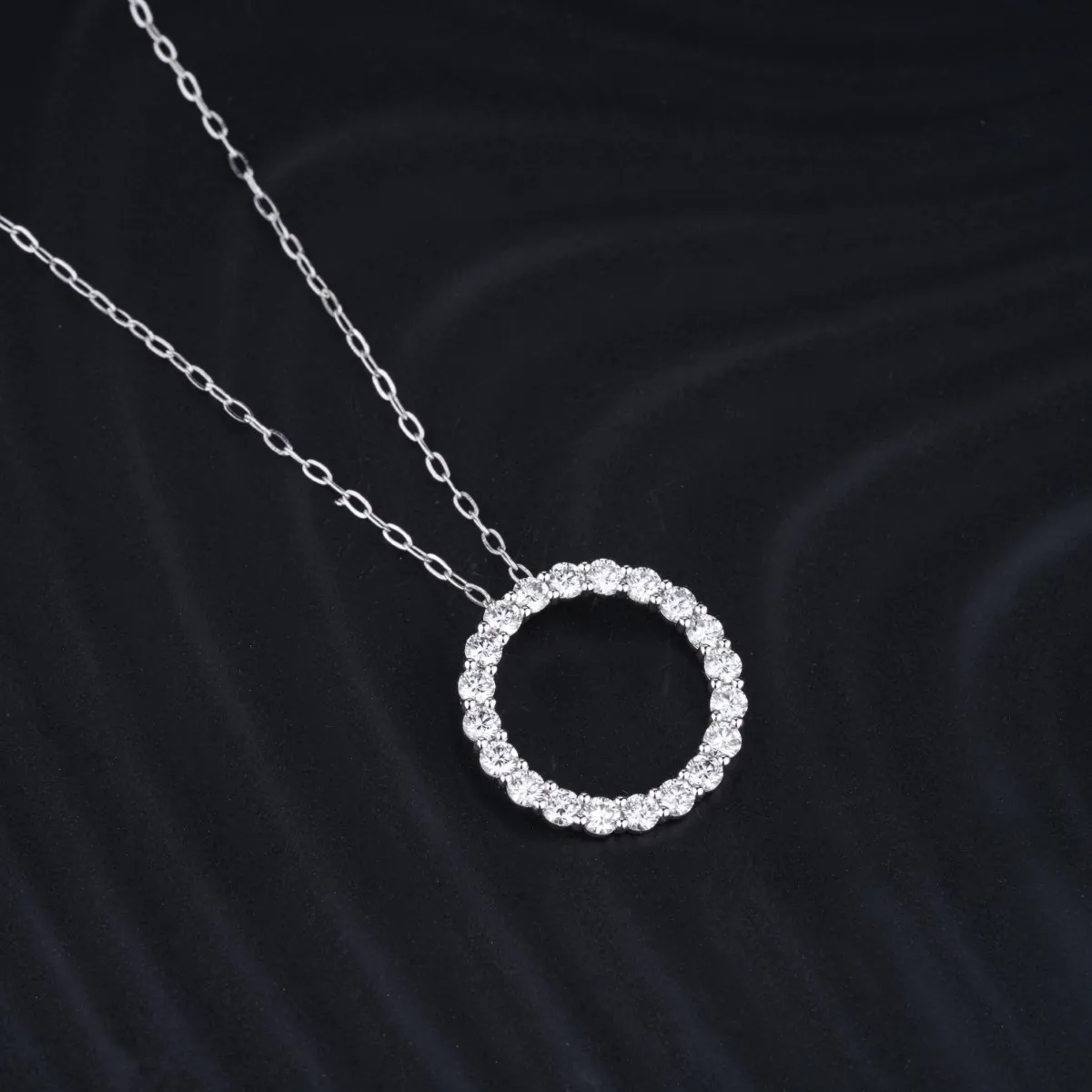 Diamond Open Circle Pendant Necklace | Open Circle Diamond Pendant Necklace | Round Diamond Open Circle Pendant Necklace | Earthly Jewels